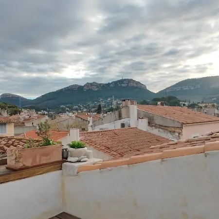 Lou Parpaiou By K6conciergerie * 卡西斯